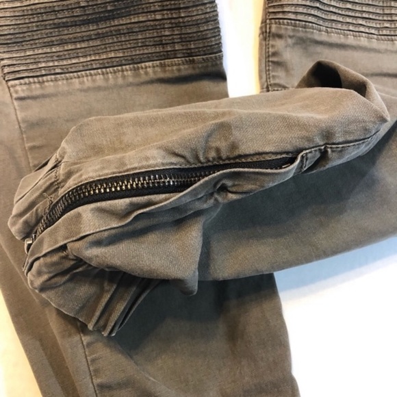 PacSun Olive Green Joggers large - Picture 3 of 9